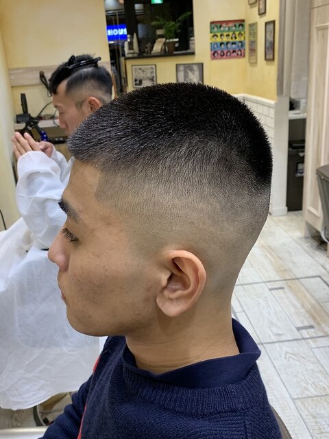 第一印象は髪型で決まる！GROOMER/S TOKYO バーバー　男性専門