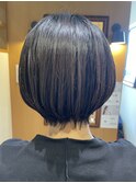 ショートボブ