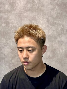 スウェルホワイト(SWELL WHITE) スパイキーショート×ミルクティーカラー