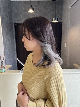 スレイ(SLAY) ホワイトインナーカラー