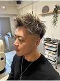 短髪パーマ