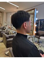 コワファースト 大分(COIFF1RST) 渋髪、テーパーフェード