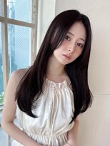 アフロート ディル(AFLOAT D'L)&nbsp;○30代に人気！顔周りの後れ毛がかわいいシャギーレイヤーロング