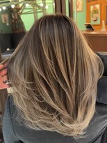 スリー(three)&nbsp;バレイヤージュ