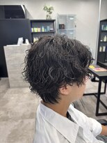 コードバイケンジ 戸塚(CODE by KENJE)&nbsp;シャドウパーマで大人の余裕をプラス