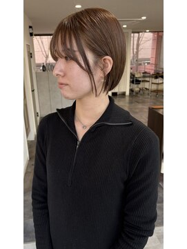 リズム(lysm) ミニボブ × アッシュベージュ