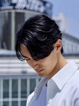 トリム 渋谷(trim.) センターパート[メンズ/メンズサロン/メンズ専門]＜理容室＞