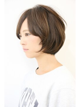 レウナ 外苑前(Reuna) シルエット◎大人ボブ【外苑前・青山・表参道】