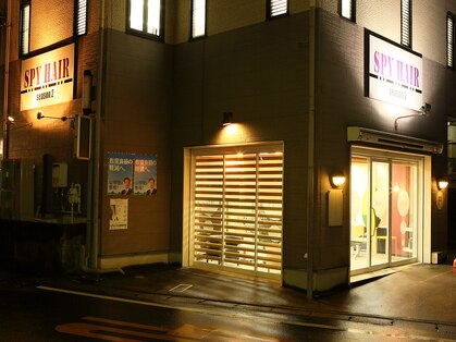 スパイ ヘアー(spy hair)の写真