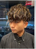 ツイストスパイラルツーブロックショート 理容室/六本木