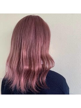 ネオリーブルカ 御茶ノ水店(Neolive Luca) インスタ映え抜群!韓国風"ベビーピンクカラー"