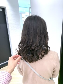 ステアケース 武蔵小杉店(stair:case) 大人かわいいコテなしコテ巻き風パーマ