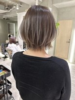 ナナローネス(nana loness)&nbsp;レイヤーボブ　くびれボブ　レイヤーカット　ボブ