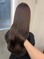 ジーナ 本八幡(Zina)&nbsp;大人かわいい20代30代40代小顔ショコラベージュ　Zina本八幡