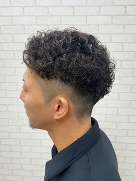 ルピナス(Lupinus) メンズパーマ(強め)