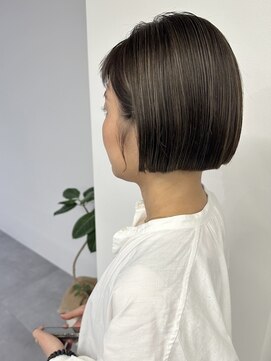 ノウハウ キョウト(KNOWHOW kyoto) ミニボブ/ハイライトベージュ/ぱつっとボブ