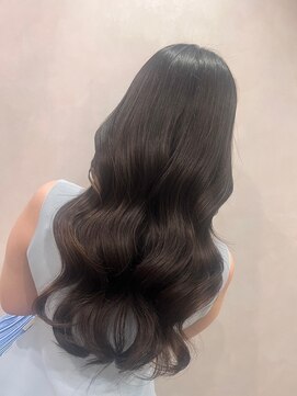 ウルー 六本木店(uruu) 【ヨシンモリ（韓国巻き）】六本木/六本木駅/ヘアセット/早朝