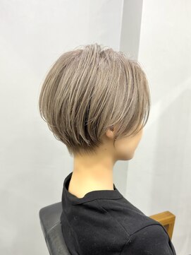 フォル(fol.) グレージュショート♪