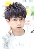 ショートマッシュ刈り上げツーブロック