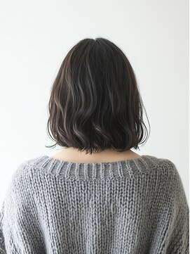 ドアーズ(Door's) 30代40代ショート白髪染めグレイカラーボブ艶栄名駅伏見丸の内