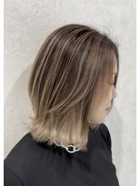 クローニー(Crony) エアタッチバレイヤージュ×ホワイトベージュ