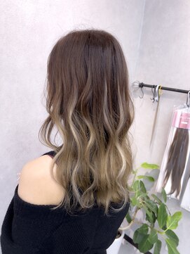 レヴェリー(REVERIE) プルエクステ