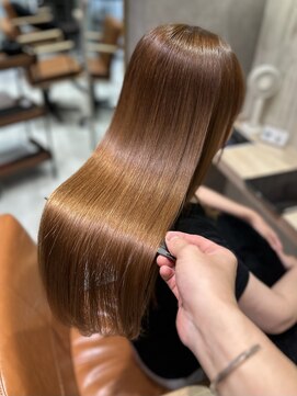 ナル 新宿(nalu) nalu新宿/髪質改善/縮毛矯正/METEO/透明感/インナーカラー/新宿