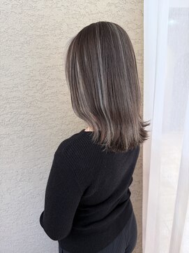 ビファインべクス(Befine becs) ［ブリーチあり］デザインカラーで個性的に可愛く！