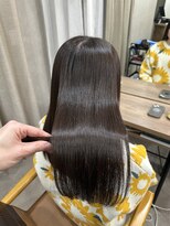 ユニル(unir)&nbsp;梅雨にはこれしかない！1回で湿気のお悩み解決、酸性縮毛矯正