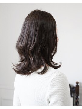 リリー ヘアー デザイン(LILY HAIR DESIGN) アンティークブラウン セミディースタイル