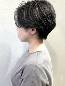 イチマルイチ 中野(100/1) ハイライト/ショート/ハンサムショート/グレージュ