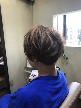 Rヘアー メイク マッシュショートボブ