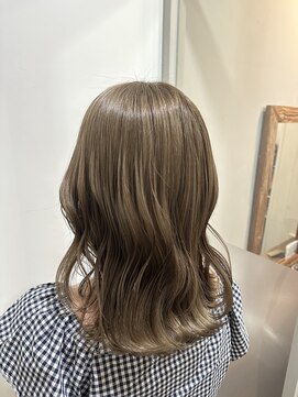 ハロ 蕨(HALO) ☆ミルクティーベージュ☆【阿部佑香】