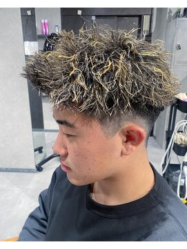 ネクストネオ 静岡(NEXT NEO) NEXTNEO【櫻田】ハイライトメッシュツイストパーマ静岡メンズ