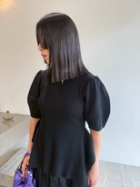 ステン(sten)&nbsp;ミディアムヘア/グレージュカラー/切りっぱなし/アッシュグレー