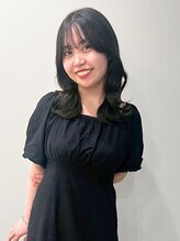 ユニバイリサ 天神大名店(uni by risa) 折出 ほのか