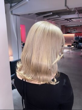 ダズリングディア(Dazzling Deer) ホワイトミルクティー/くびれ巻き/夏