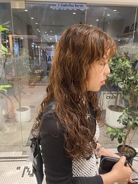 シアン 矢場町店(CYAN.) ロングウェーブパーマ