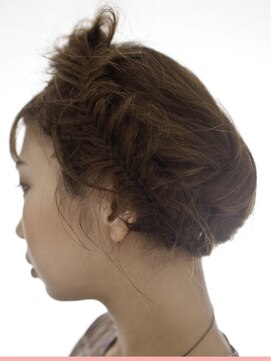ブルー ヘアーメイク(Blue Hair Make) セットスタイル