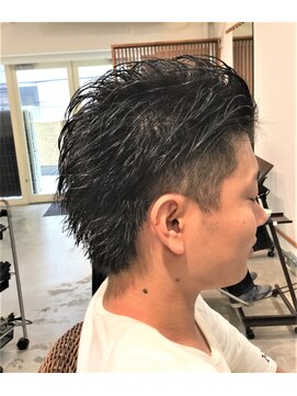 コマ(coma) 【coma中野】耳後ろまでの2ブロックアップバングスタイル