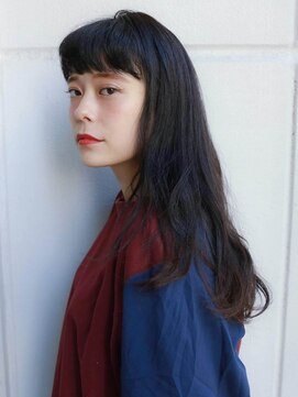 ルティア(Lutia) オン眉 ゆるふわウェーブ 大人可愛い★★