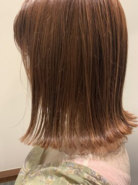 アンサム リリー(UNSOME Lille) 【UNSOMELille】オレンジベージュ/きりっぱなしボブ