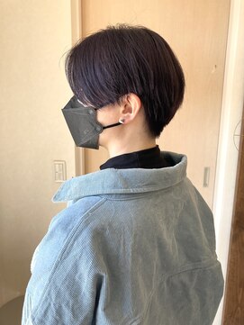 テオト(teoto.) パープルカラー刈り上げハンサムショート