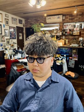 ヴェナ(VeNA) ハードパーマスタイル