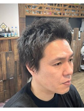 カットアンドリラクゼーション アイリー スパイキーパンクショート