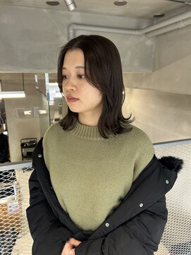 ローウェ 立川(Louwe) ラベンダーカラー×くびれミディアム