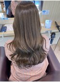 透明感ベージュ
