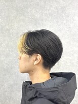 クリーブ 池袋(creeb)&nbsp;毛流れセンターパート、刈り上げショート、池袋