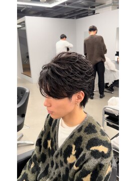 フライ 東通り店(Frei) フェザーパーマ