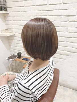 マジック(MAGIC) 【髪質改善】ツヤ感ショートスタイル